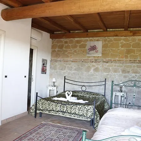 Il Borgo Alloggio per agriturismo *