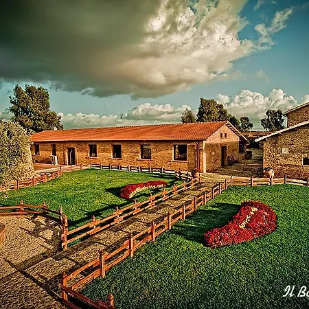 Il Borgo Alloggio per agriturismo *